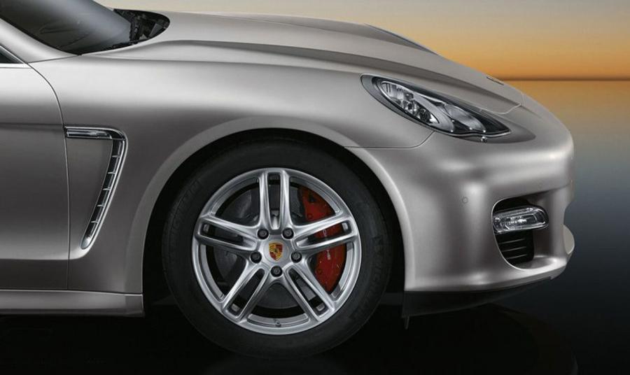  Porsche Panamera 2009 года  (фото 128 из 144)